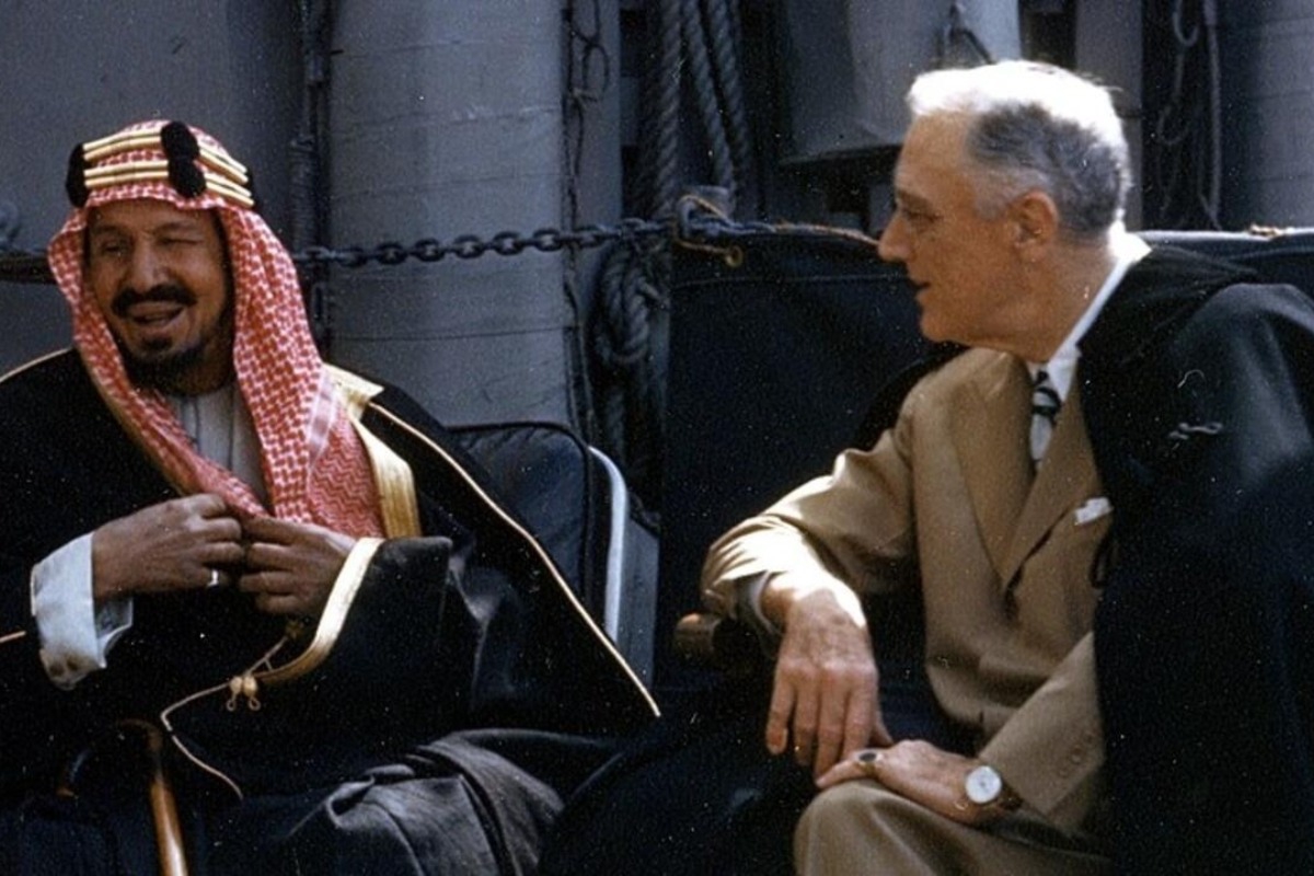 Σαν σήμερα: Ο Σαουδάραβας βασιλιάς που πέθανε στο Καβούρι