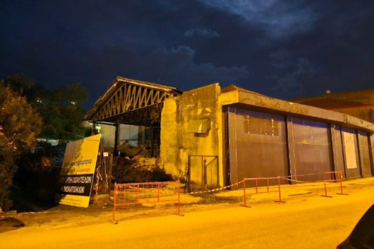 Τρίκαλα: «Ηλία ρίχ’ το» ‑ Κατεδαφίζεται το τελευταίο μπουζουκτσίδικο