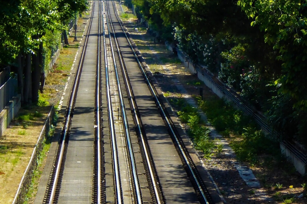 Νέα Ιωνία: Τραγωδία στον σταθμό του ΗΣΑΠ – Ανδρας πήδηξε στις γραμμές του τρένου και σκοτώθηκε