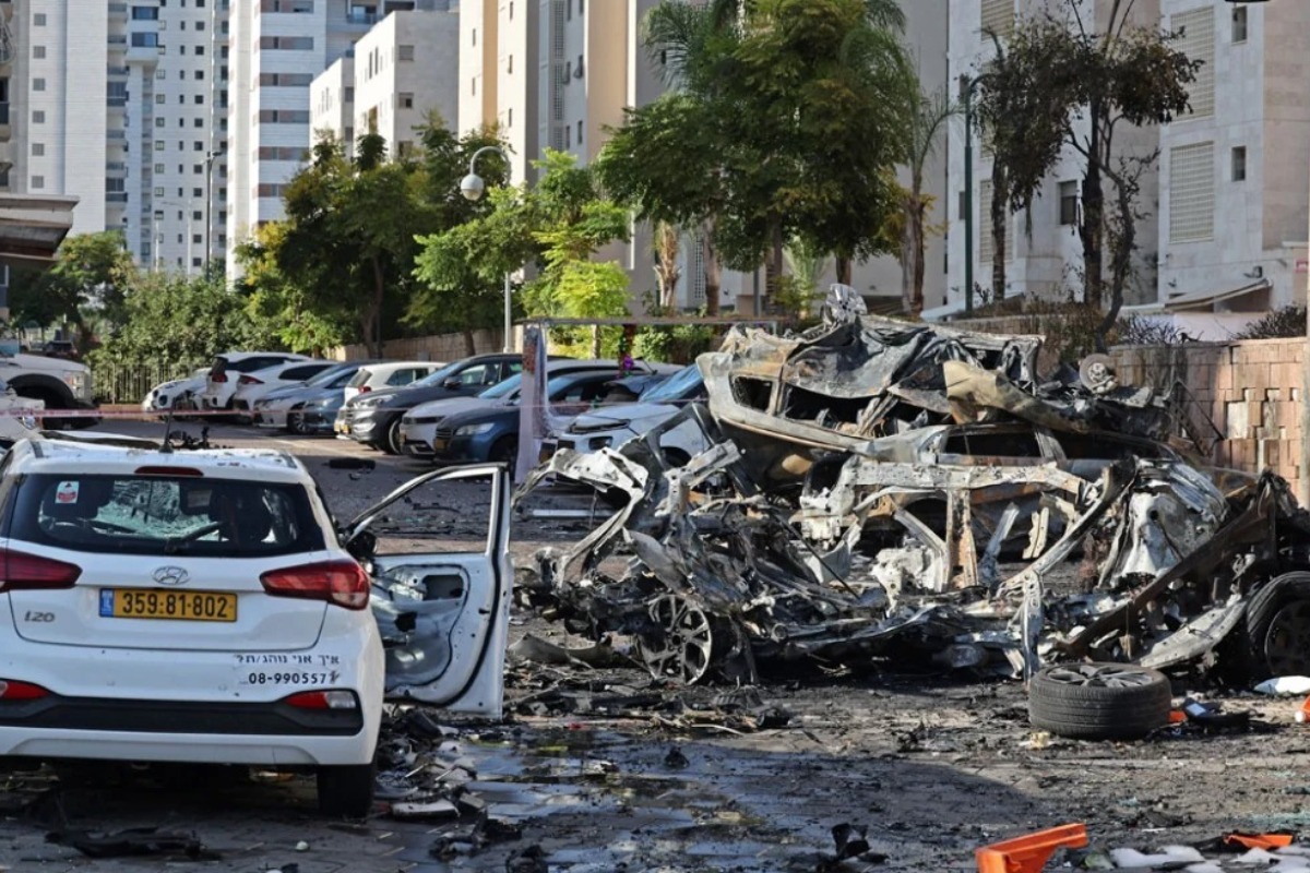 Ισραήλ: Ομοβροντία ρουκετών από τη Γάζα με μία νεκρή ‑ Βίντεο από τις καταστροφής σε Τελ Αβίβ και Ιερουσαλήμ