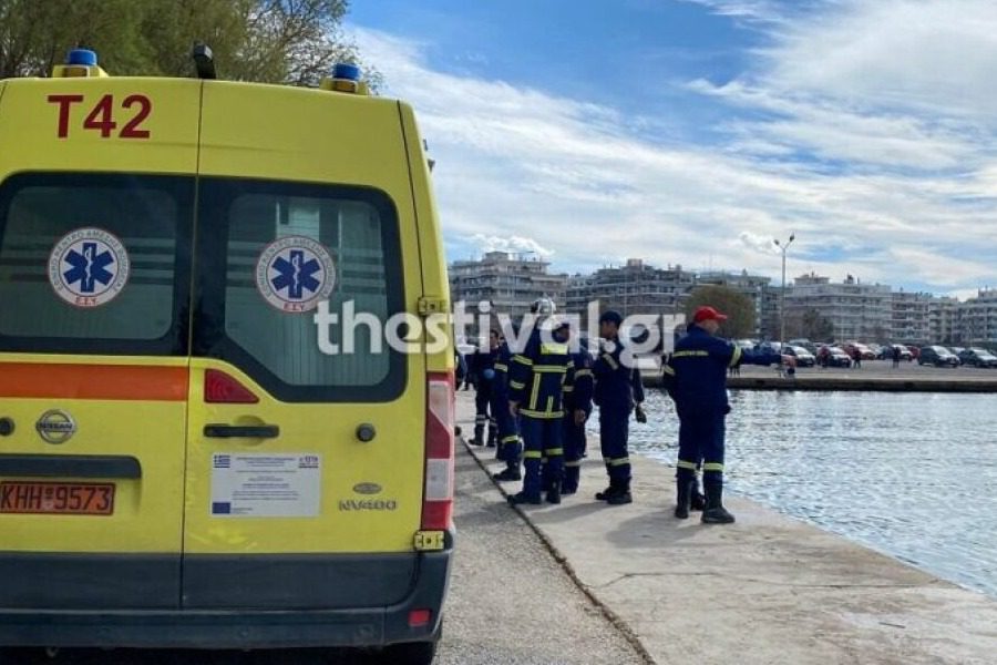 Θεσσαλονίκη: Έβαλε τέλος στη ζωή του πέφτοντας με το αυτοκίνητό του στον Θερμαϊκό