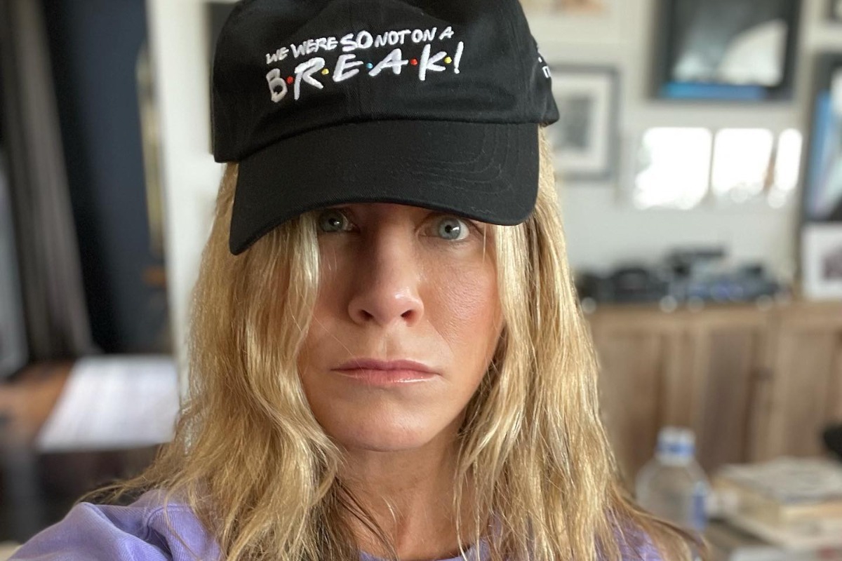 Jennifer Aniston: Με ποιον χαρακτήρα από τα Φιλαράκια είχε σχέση ‑ εκτός από τον Brad Pitt