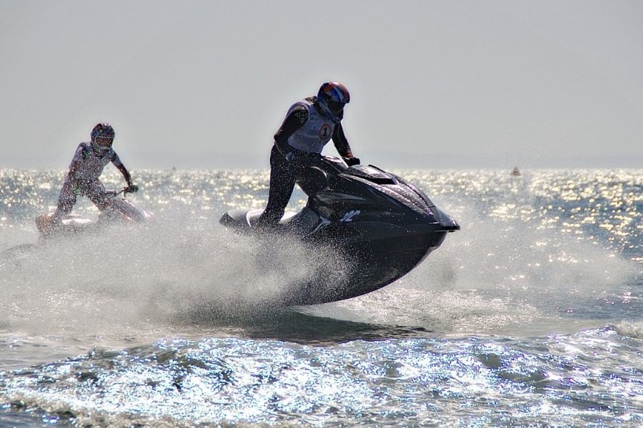 Σοβαρό ατύχημα με τζετ σκι στην Κρήτη: Στο νοσοκομείο 10χρονος με κρανιοεγκεφαλικές κακώσεις