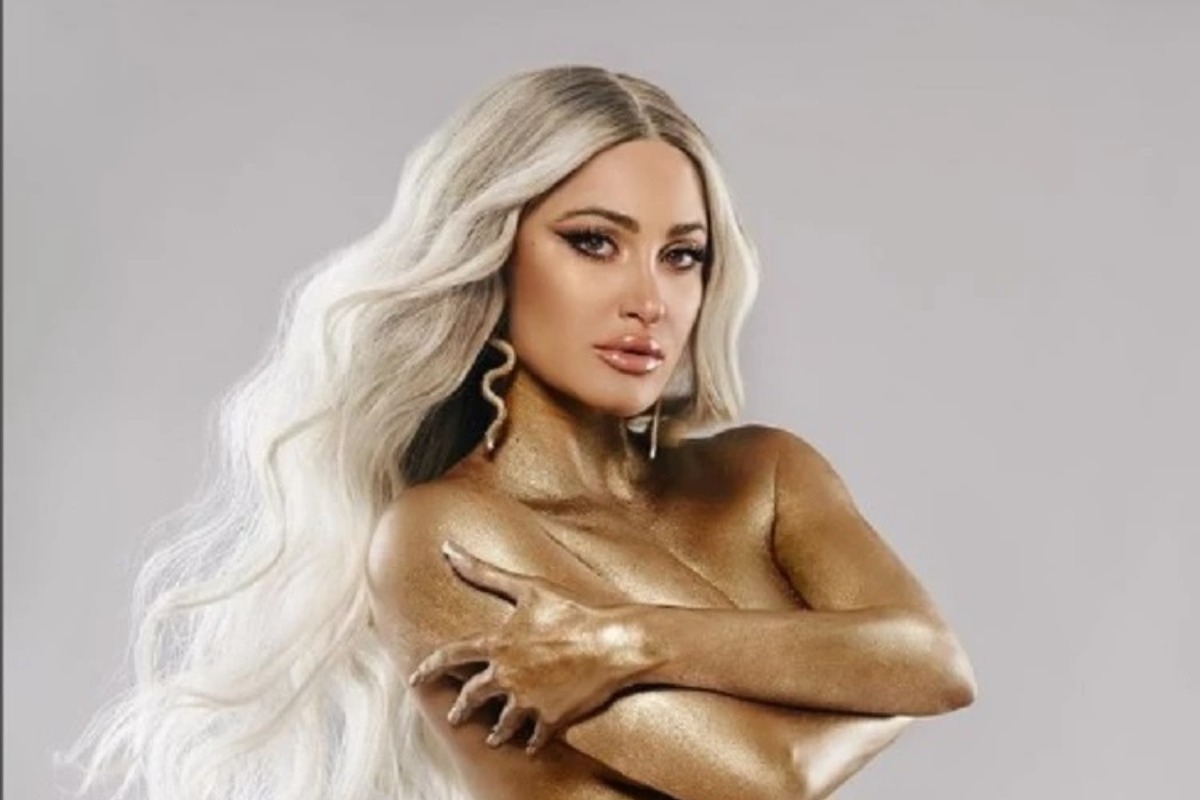 Ιωάννα Τούνη: Ποζάρει με sexy εσώρουχα και τις «σβήνει» όλες με τις καμπύλες της