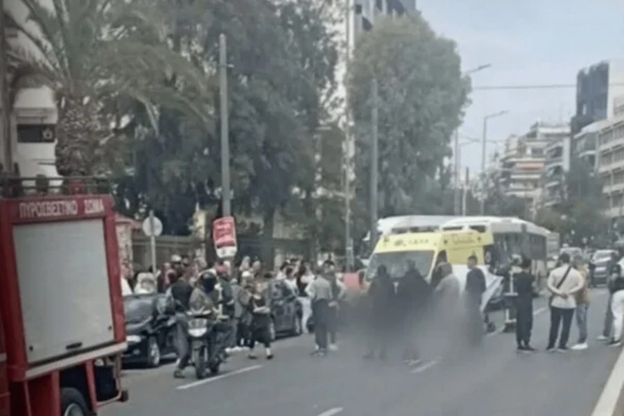 Καλλιθέα: Η αδελφή της 12χρονης «νιώθει πως φταίει», λέει ο πατέρας τους