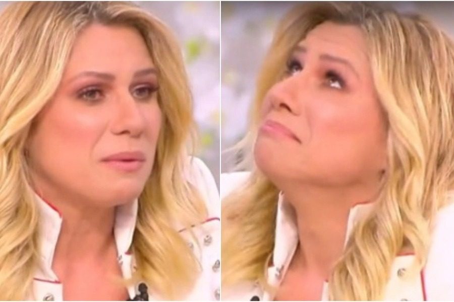 Ξέσπασε σε κλάματα η Κατερίνα Καραβάτου: «Είμαι μόνη»