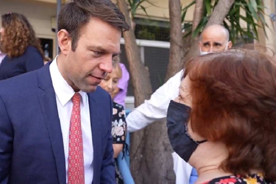 Ερώτηση πολίτη σε Κασσελάκη: «Μην με παρεξηγήσεις, είσαι αριστερός;»