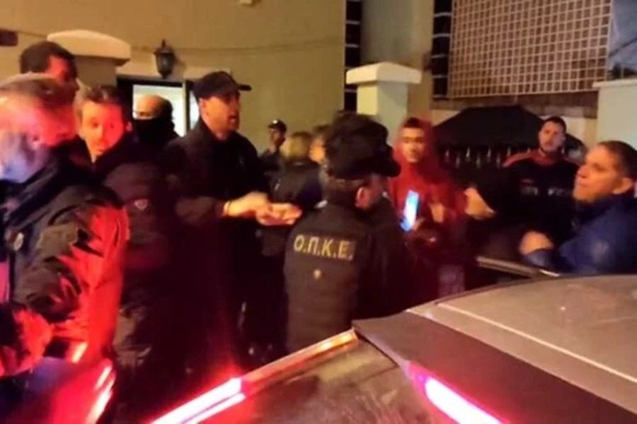 Σάλος στην Καστοριά: Βγάζουν «σηκωτό» ξενοδόχο λόγω κατάσχεσης