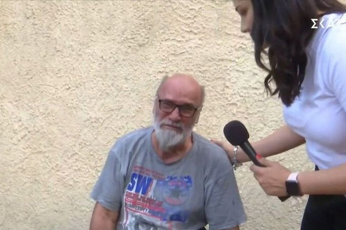 Πάρνηθα: Λύγισε πολίτης που είδε το σπίτι του να καίγεται ‑ «Δεν έχω κάτι άλλο...»