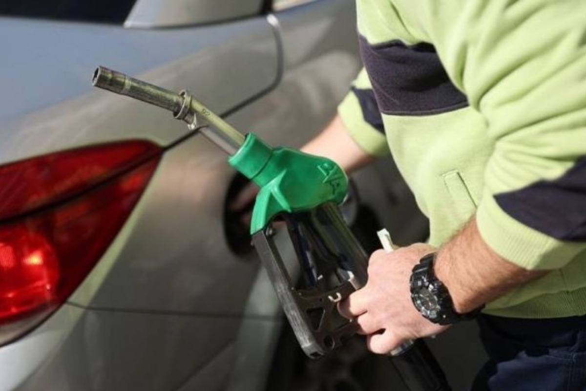 Ακρίβεια στα καύσιμα: Πως θα διαμορφωθούν οι τιμές της βενζίνης το Πάσχα