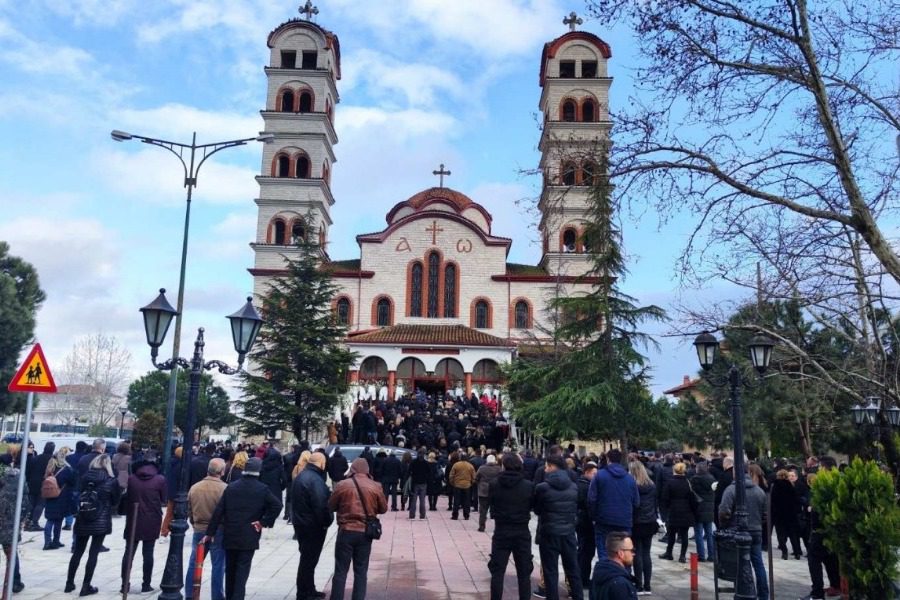 Σύγκρουση τρένων: «Δεν μπορεί να είναι το παιδί μου»