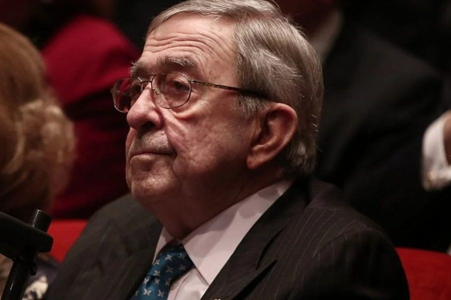 Τέως βασιλιάς: Τι ανακοίνωσε η οικογένεια για το θάνατό του