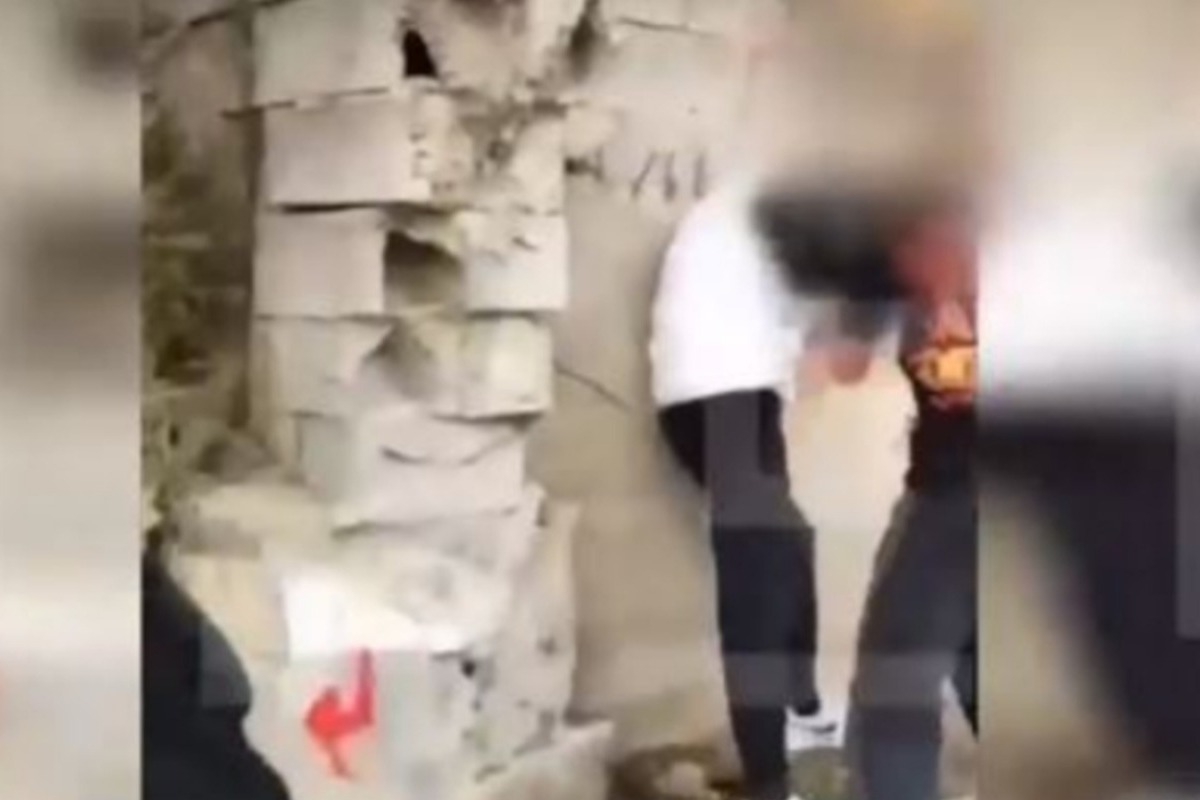 Μενίδι: Θύμα άγριου ξυλοδαρμού 16χρονος από συνομήλικους του για πέντε ευρώ