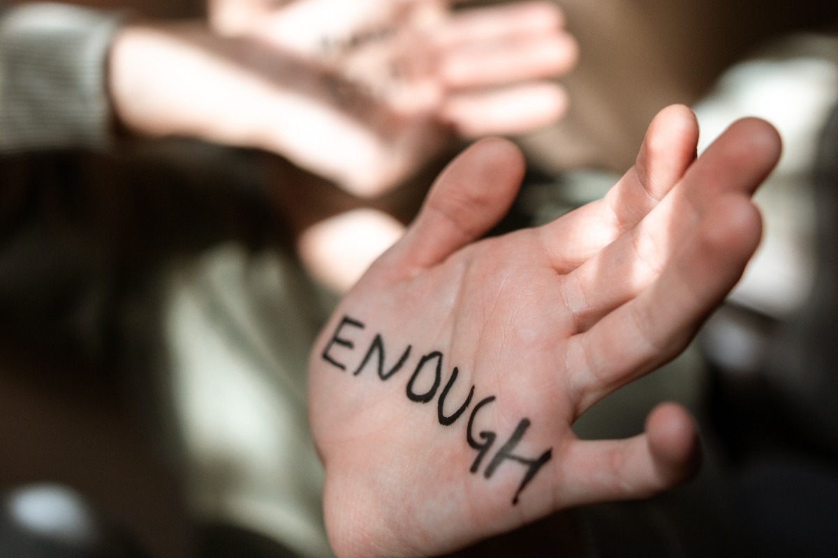 Σοκ στη Σαντορίνη: Αγριος ξυλοδαρμός 14χρονου από ανήλικους