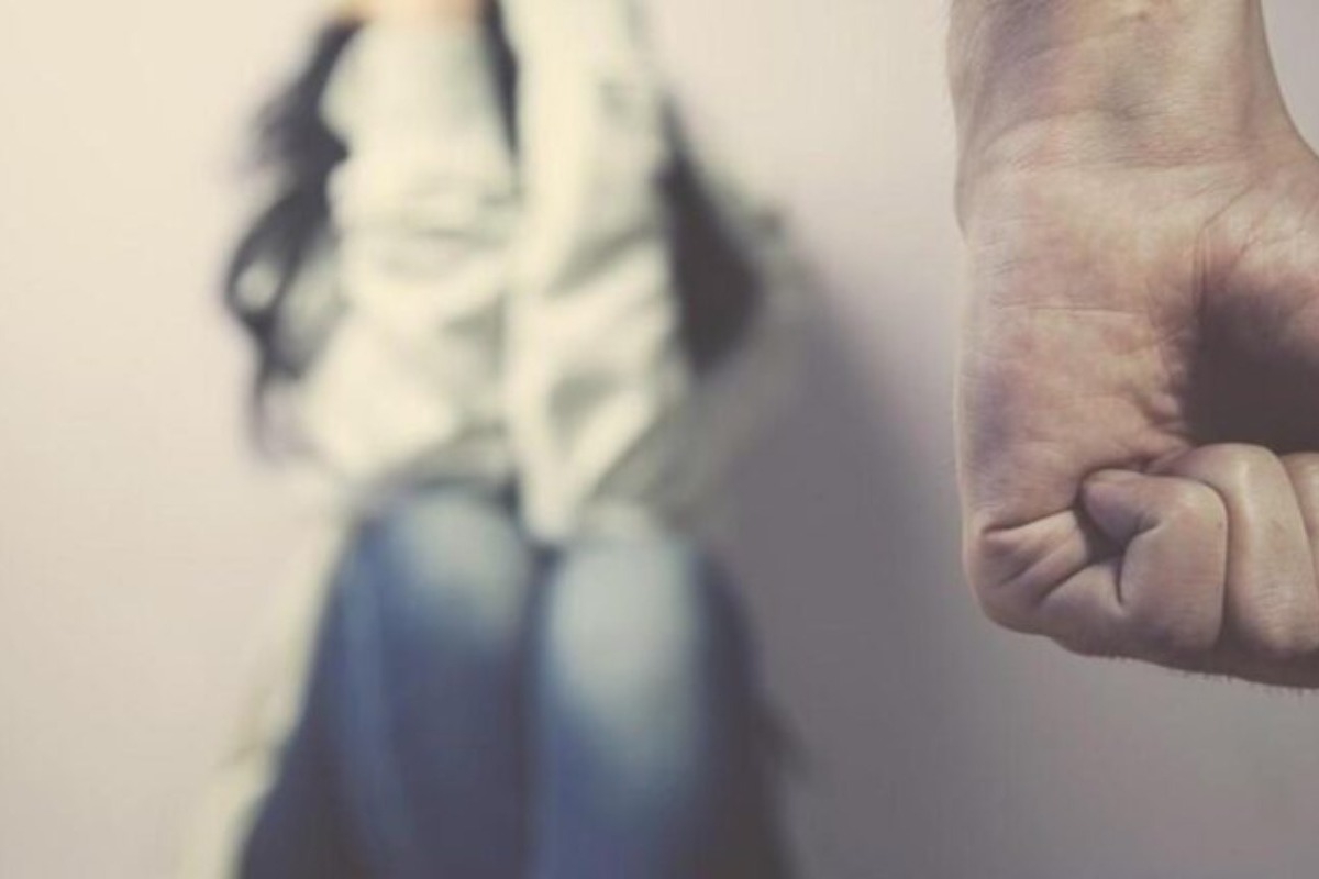 Βόλος: «Φοβάμαι… κινδυνεύω» λέει μητέρα 7 μηνών βρέφους που κατήγγειλε πως ο σύζυγός της την χτύπησε