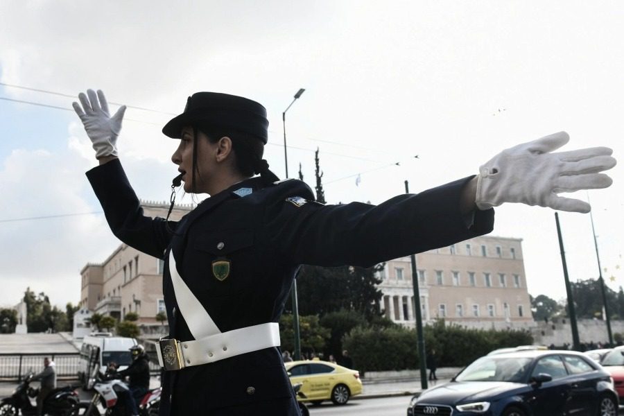 25η Μαρτίου: Κυκλοφοριακές ρυθμίσεις σε Αθήνα και Θεσσαλονίκη ‑ Ποιοι δρόμοι θα είναι κλειστοί