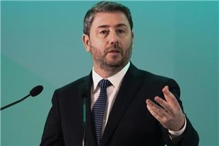 Κάλεσμα Ανδρουλάκη στα κόμματα του δημοκρατικού τόξου για πρόταση δυσπιστίας κατά της κυβέρνησης