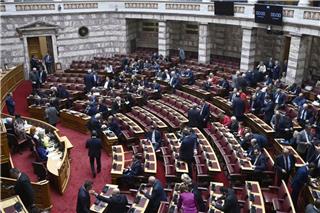 Ψηφίστηκε από την Ολομέλεια το νομοσχέδιο για τα «κόκκινα δάνεια»