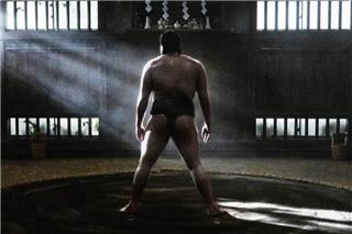 Η ιαπωνική σειρά του Netflix που θα σου μάθει τα πάντα γύρω από τους Σούμο
