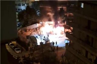 Επiθεση με μoλότoφ στα έργα του μετρό στο Γαλάτσι