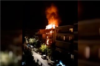 Ανω Πατήσια: Συγκλονιστικό βίντεο από τη φωτιά σε διαμέρισμα στην οποία έχασε τη ζωή της γυναίκα