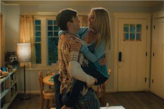 Your Place or Mine: Αξίζει να δεις την ταινία που είναι No.1 στο Netflix;