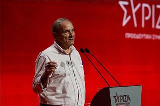 «Θα τρίζουν τα κόκκαλα του Ανδρέα Παπανδρέου»: Η ανάρτηση Τζουμάκα για τη διαγραφή του πό Κασσελάκη