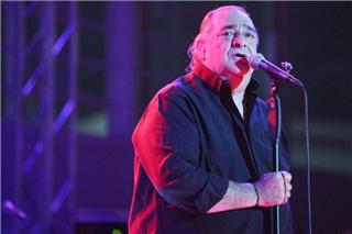 Βασίλης Καρράς: Η πρώτη δημόσια εμφάνιση μετά την περιπέτεια της υγείας του