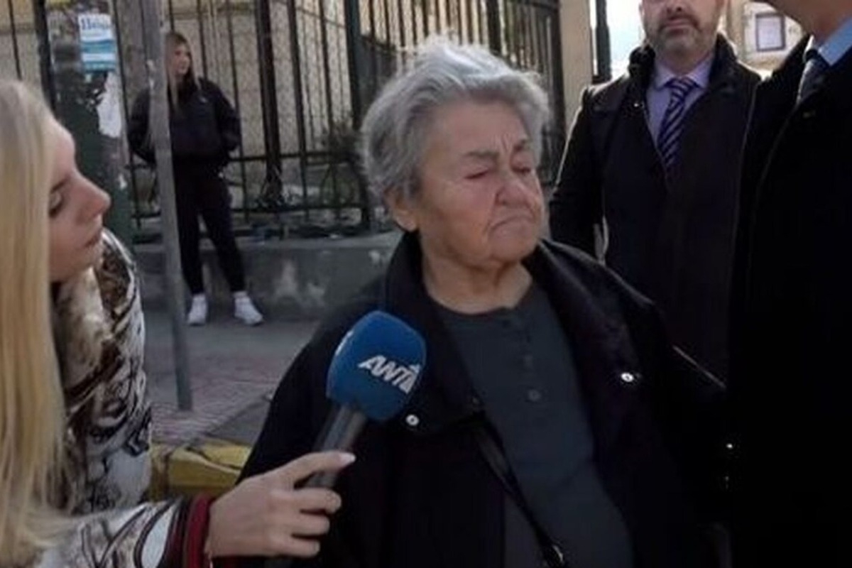 Κωνσταντίνος Πολυχρονόπουλος: Στην Ευελπίδων η μητέρα του – «Ήρθα για να κάνω μήνυση!»