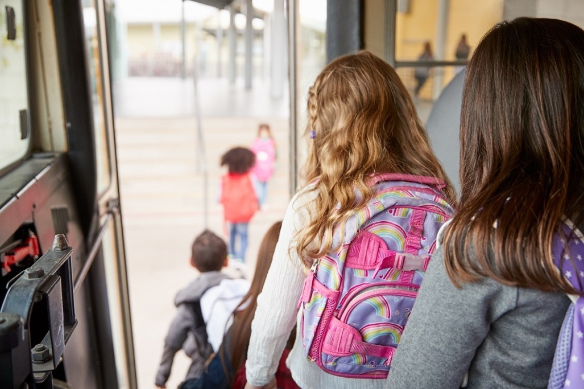 Πάτρα: Ξέχασαν τετράχρονο κοριτσάκι μέσα σε σχολικό λεωφορείο