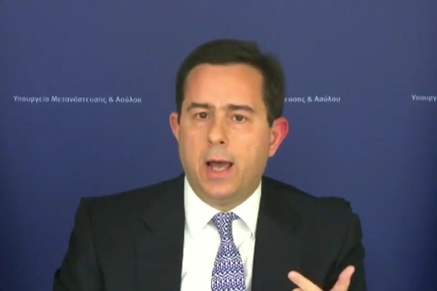 Χαμός με δήλωση Μηταράκη στο BBC: «Σε λειτουργία το μετρό Θεσσαλονίκης»