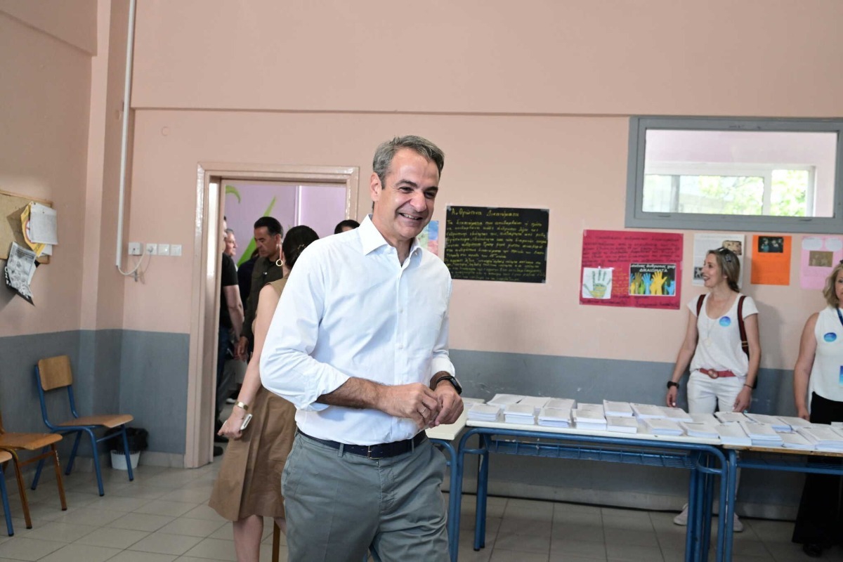 Ευρωεκλογές 2024: Απρόοπτο στο σχολείο που ψήφισε ο Κυριάκος Μητσοτάκης, γυναίκα τρόμαξε από την πολυκοσμία και ούρλιαξε