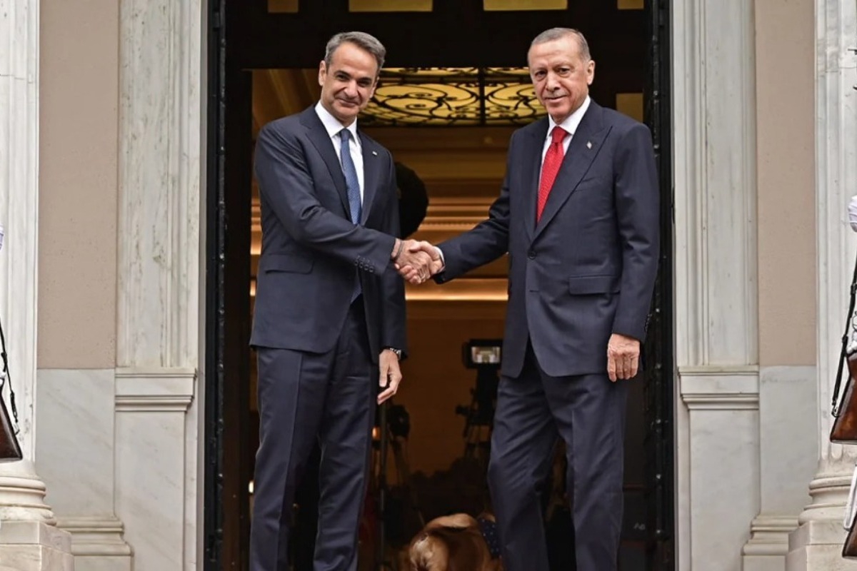 Ξένα ΜΜΕ για επίσκεψη Ερντoγάν στην Αθήνα: Νέα σελίδα στις σχέσεις Eλλάδας και Τουρκίας
