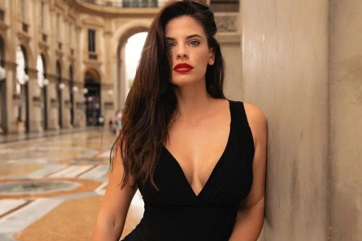 «Θα τρώω ό,τι θέλω»: Μετά την αποκάλυψη για τα 10 κιλά η Χριστίνα Μπόμπα μίλησε για τη διατροφή της