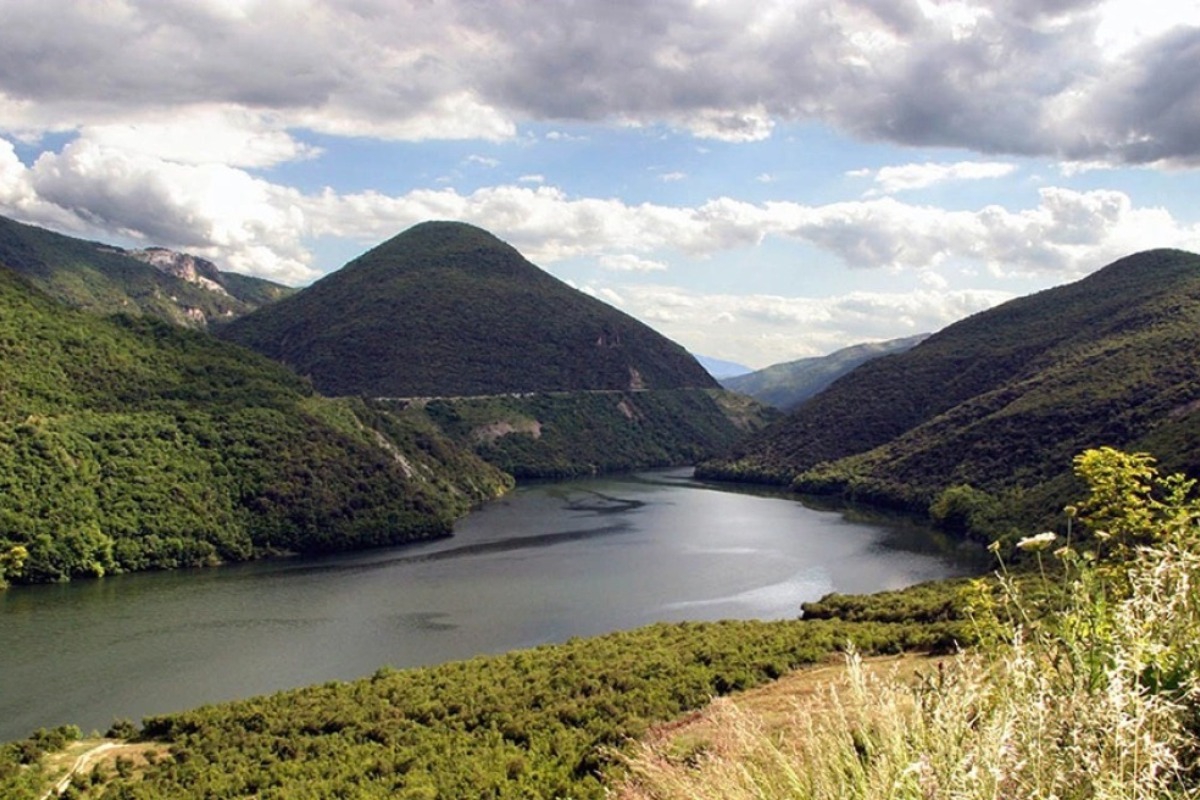 Νεκρός εντοπίστηκε 21χρονος Σουδανός που είχε πάει για κολύμπι στον Αλιάκμονα