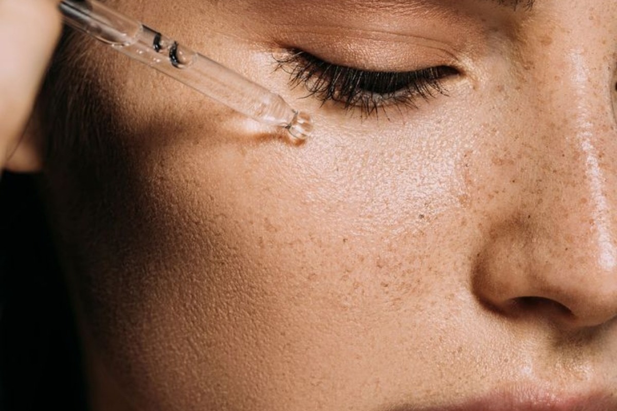 Ρετινόλη: Αν τη φοβάσαι δες τις φυσικές εναλλακτικές της