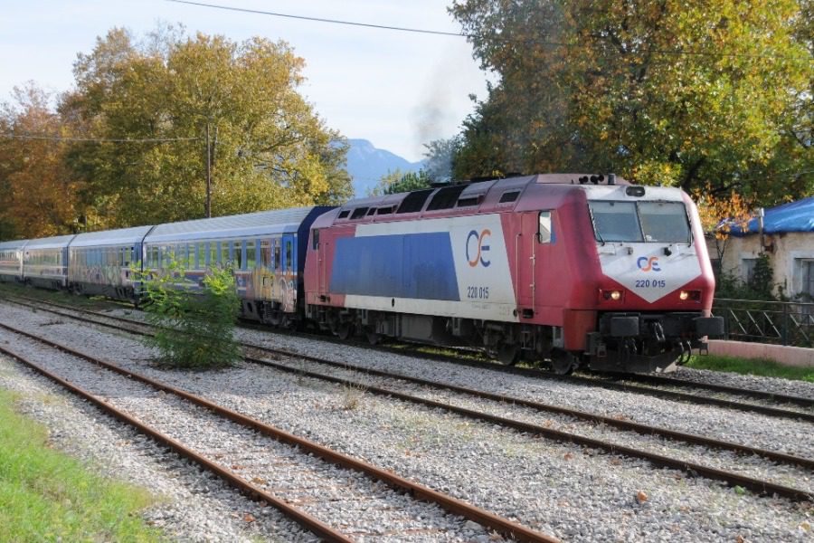 Στις 22 Μαρτίου η επανεκκίνηση των σιδηροδρόμων