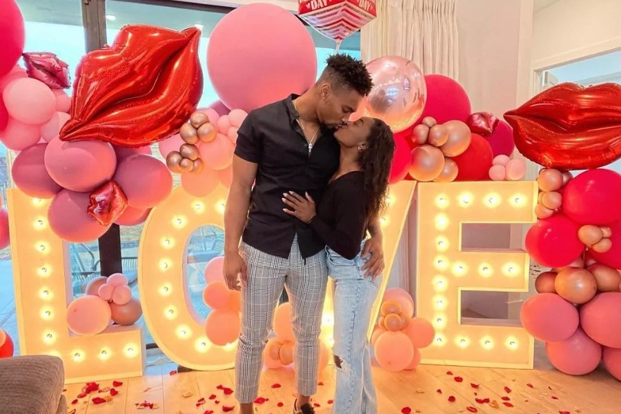 Τα πιο εξωφρενικά δώρα των celebrities για την Ημέρα του Αγίου Βαλεντίνου