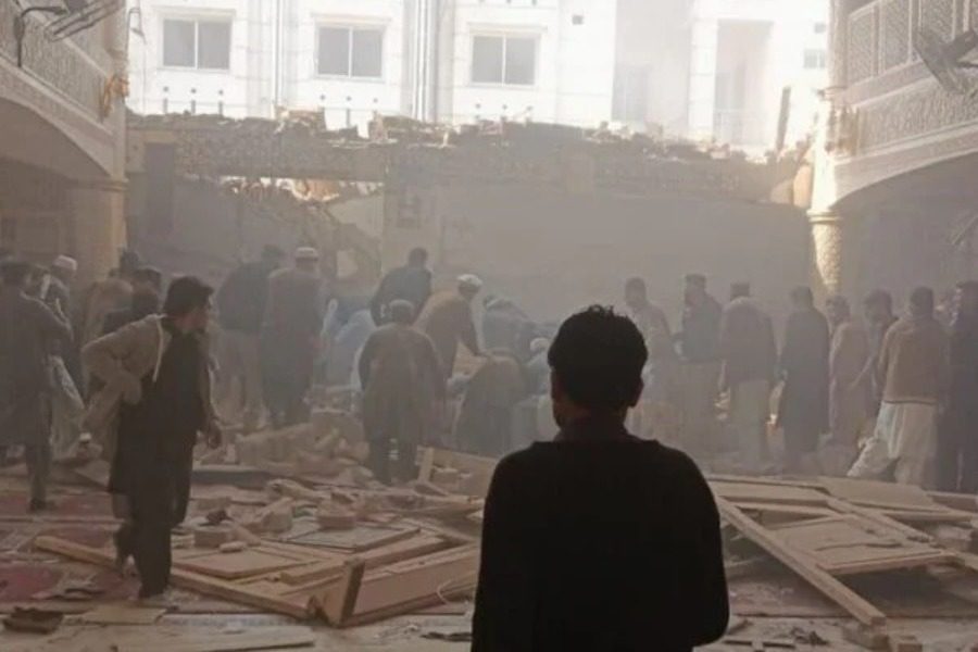 Έκρηξη σε τζαμί στο Πακιστάν: Τουλάχιστον 28 νεκροί και 150 τραυματίες