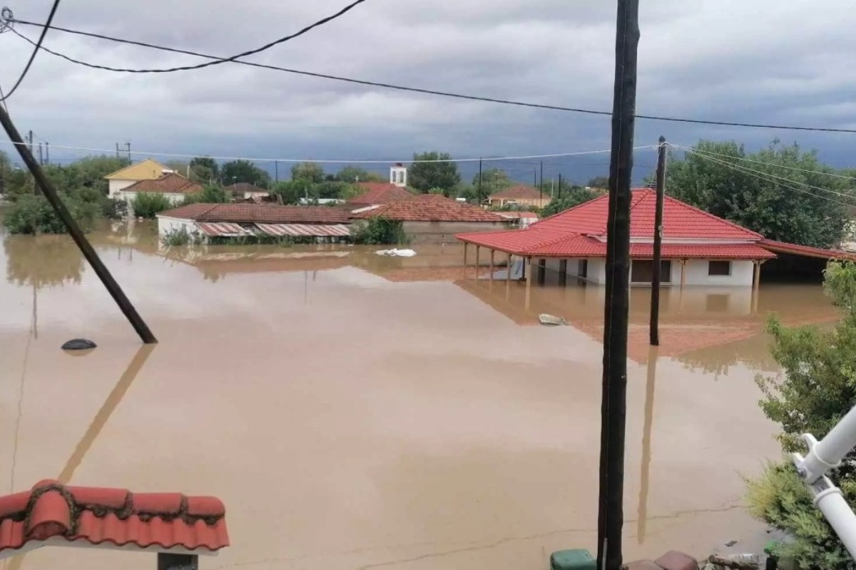 «Γιαγιά επιπλέει νεκρή στην κουζίνα του σπιτιού» ‑ Συγκλονιστική περιγραφή κατοίκου του Παλαμά