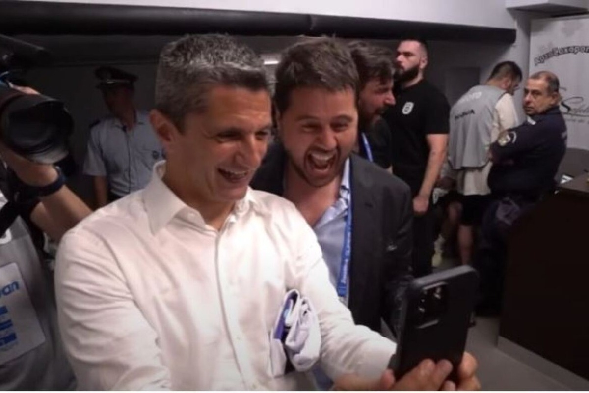 Η βιντεοκλήση του Σαββίδη και το τρελό πάρτι για την κατάκτηση του τίτλου