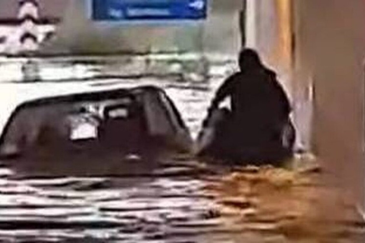 Πάτρα: Συγκλονίζει η γυναίκα που εγκλωβίσθηκε κάτω από πλημμυρισμένη γέφυρα