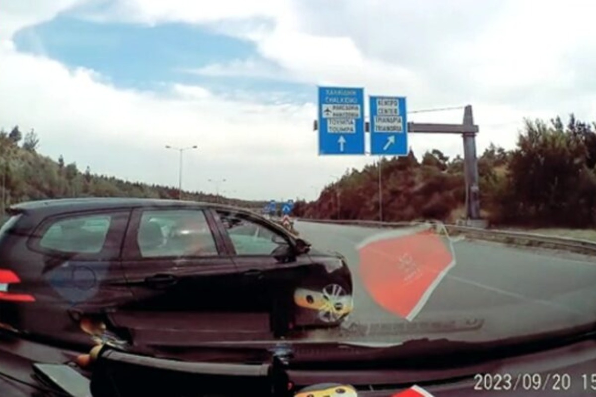 Θεσσαλονίκη: Εγκληματικό λάθος οδηγού στην Περιφερειακή