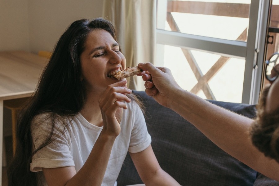 Επίπεδο στομάχι μέχρι τα Χριστούγεννα: Kόψε μια για πάντα αυτή την τροφή