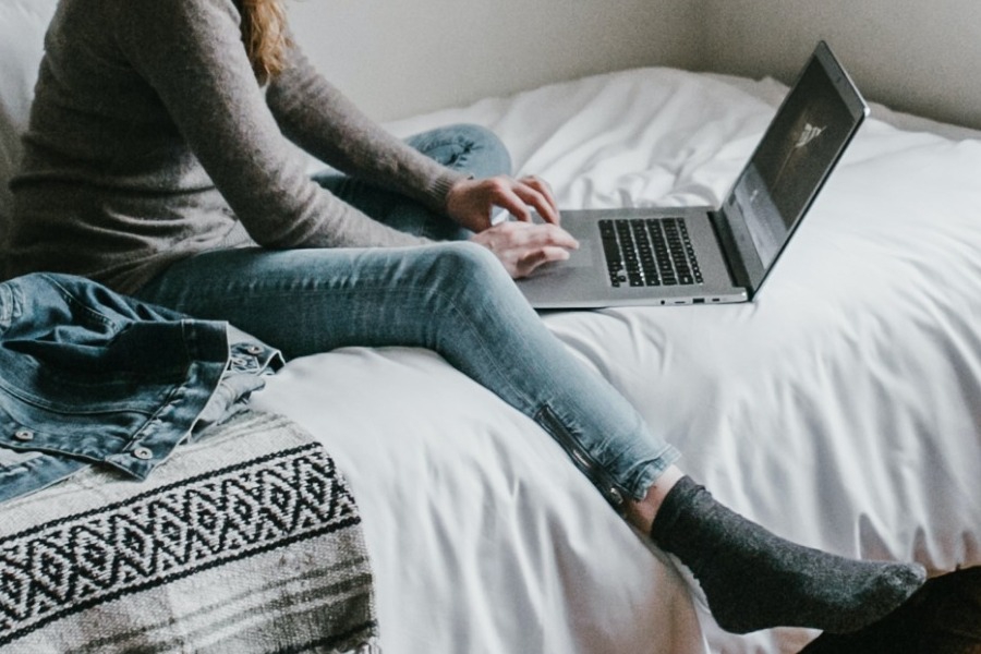 5 online δουλειές που μπορείς να κάνεις part time για να βγάλεις έξτρα χρήματα