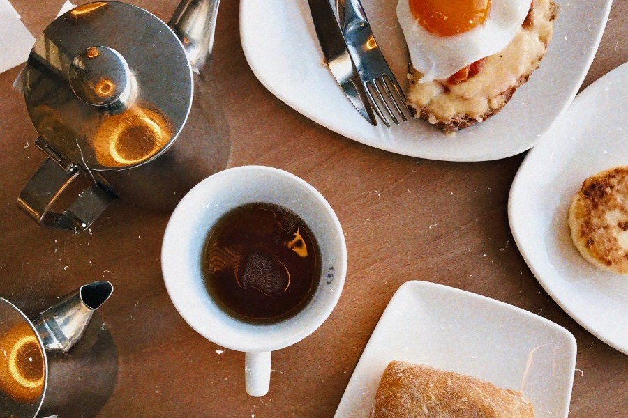 Αυτές οι επιλογές για πρωινό, θα σε αφήσουν φουσκωμένη όλη μέρα