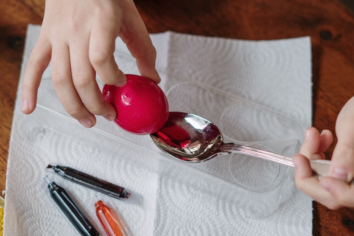 Τι να προσέξετε πριν αγοράσετε αρνιά και αυγά για το Πάσχα