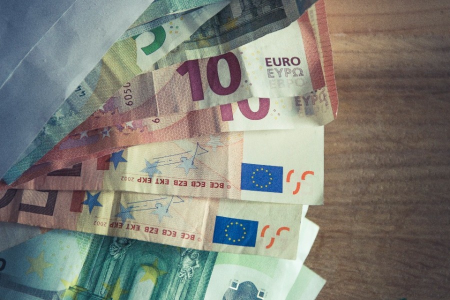 Φορολογικές δηλώσεις: Δύο στους 10 ζουν με... 83 ευρώ το μήνα