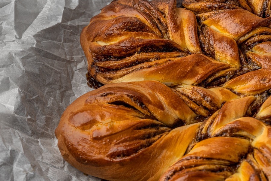 Babka, το εβραϊκό πεντανόστιμο γλυκό που έγινε ξανά μόδα: Κάντο αυτές τις γιορτές
