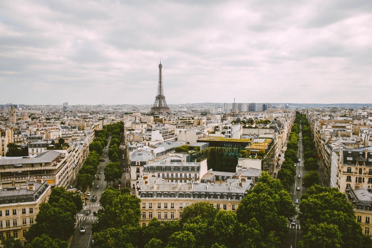 Ταξίδι στο Παρίσι: 8 εμπειρίες που αξίζει να ζήσεις εκεί